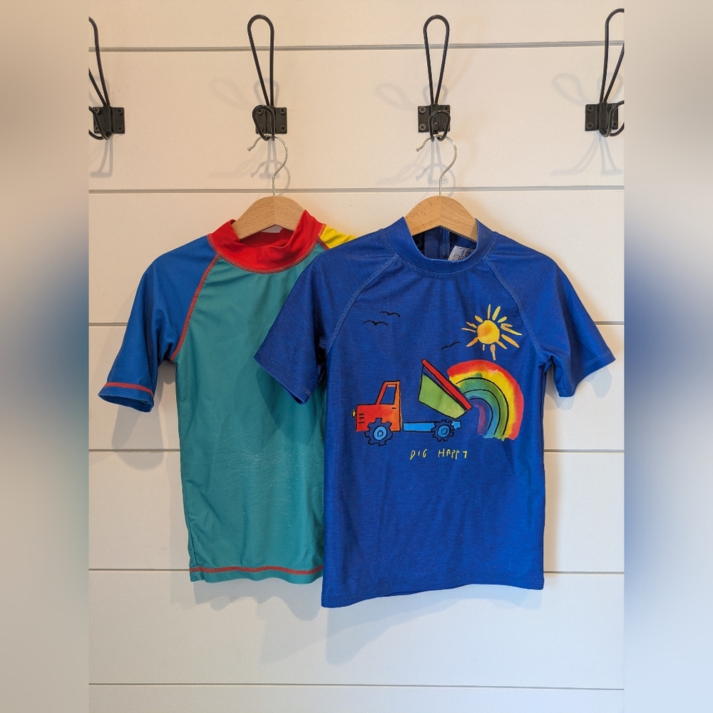 Set of 2 Next Swim Shirts, 5-6, Play Condition